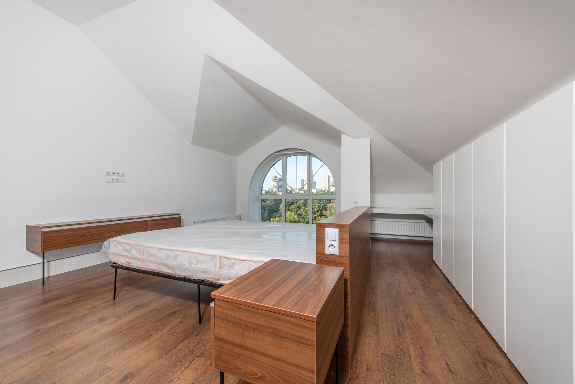 Traitement punaises de lit équipe à Fresnes